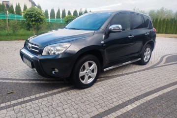 2.2 D4D*136KM*Klima*4x4
