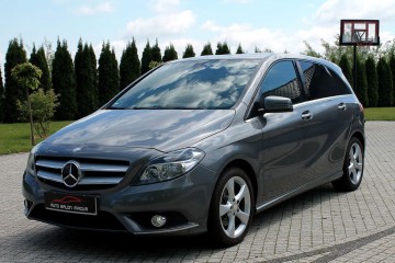 1.6Turbo*Avantgarde*Serwis 108tys km*Radar*Navi*Skóry*PDC*Gwarancja*